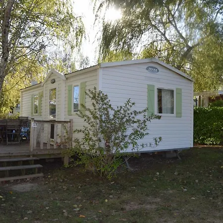 营地 Camping Les Etangs De Plessac